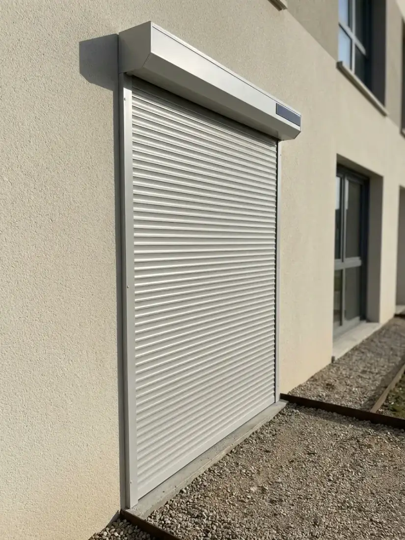 Volet roulant solaire à Boulogne-Billancourt
